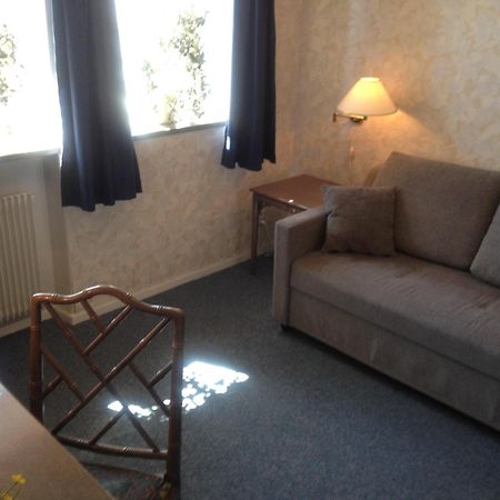 לנדסקרונה Hotel Chaplin מראה חיצוני תמונה